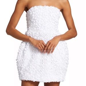 Rotate Birger Christensen
3D Flower Bubble Minidress